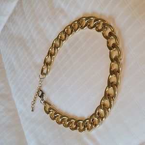 Chunky chain necklace- gold